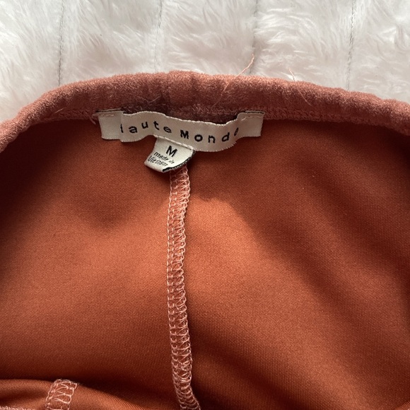 Medium dusty pink zip up dress - Picture 3 of 4